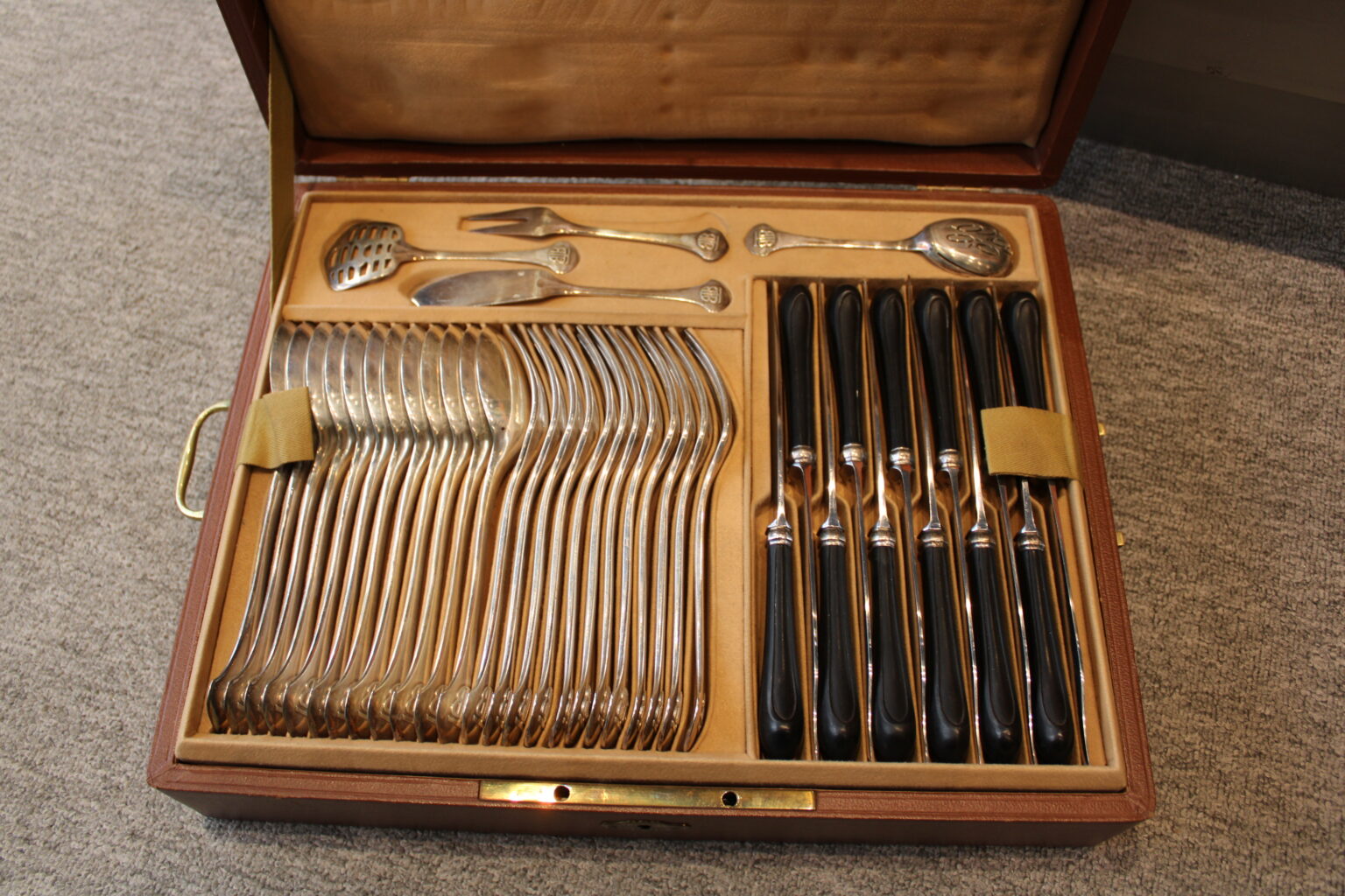 Puiforcat sterling silver cutlery sets Damien Tison Gallery